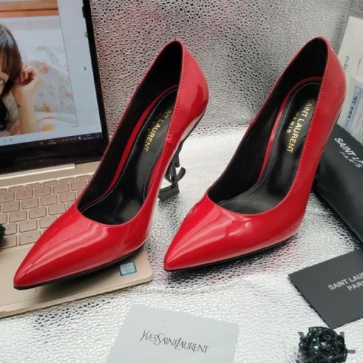 Yves Saint Laurent Opyum Pumps In Smooth Leather with Black Heel Red