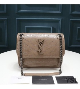 Yves Saint Laurent Baby Niki Chain Bag In Crinkled And Quilted Leather Apricot/Silver