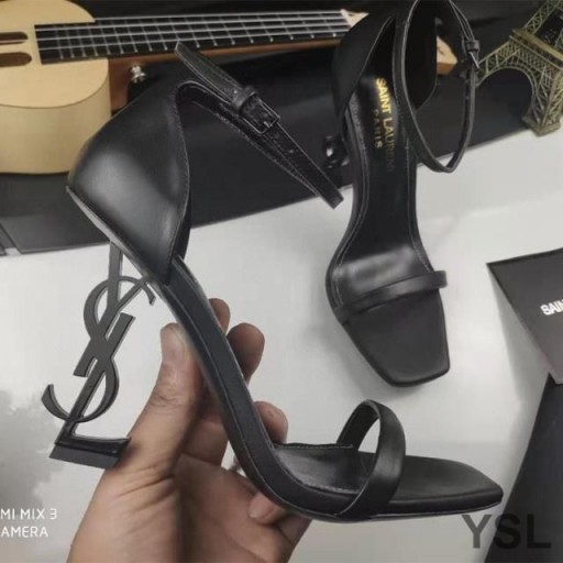 Yves Saint Laurent Opyum Sandálias, Em Couro Liso Preto com Salto Preto