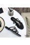Yves Saint Laurent Cassandra Slides Em Couro Envernizado Preto/Ouro