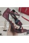 Yves Saint Laurent Opyum Sandálias Em Couro Liso com Ouro Calcanhar Borgonha
