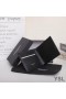 Yves Saint Laurent Pequena Monograma Leste/Oeste Carteira Em Couro Liso Preto/Prata