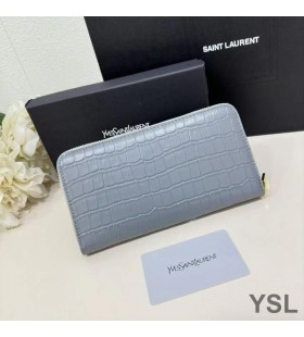 Yves Saint Laurent Grande Cassandra Desconstruir Zip Em Torno De Carteira De Crocodilo Em Relevo Couro Azul Do Céu