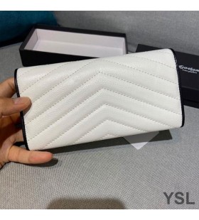 Yves Saint Laurent Grande Monograma Aba Carteira Em Grãos De Matelassê De Couro Branco/Preto