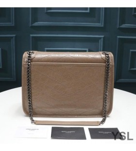 Yves Saint Laurent Médio Niki Cadeia De Saco Enrugado E Acolchoado De Couro Apricot/Prata