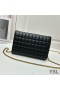 Yves Saint Laurent Cassandre Slabhra Sparán I Lambskin Dubh/Óir