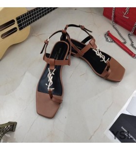 Yves Saint Laurent Cassandra Sandals Maol le Toehold Lúb I Réidh Leathair Donn