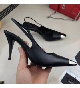Yves Saint Laurent Vesper Caidéil Slingback I Leathar Dubh