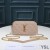 Yves Saint Laurent Becky Dúbailte-Zip Pouch I Diamond-Cuilteáilte Lambskin Aibreog/Óir