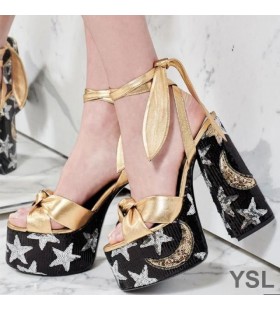 Yves Saint Laurent Paige Piattaforma Sandali In Pelle con Ricami di Paillettes Oro