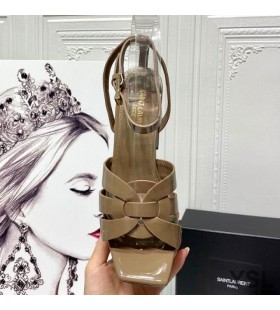 Yves Saint Laurent Tribute Piattaforma Sandali In Vernice Kaki