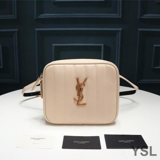Yves Saint Laurent Vicky Belte Veske I Matelasse Skinn Aprikos/Gull