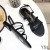 Yves Saint Laurent Cassandra Flate Sandaler Med Fem-Stropper I Kalv Skinn Sort