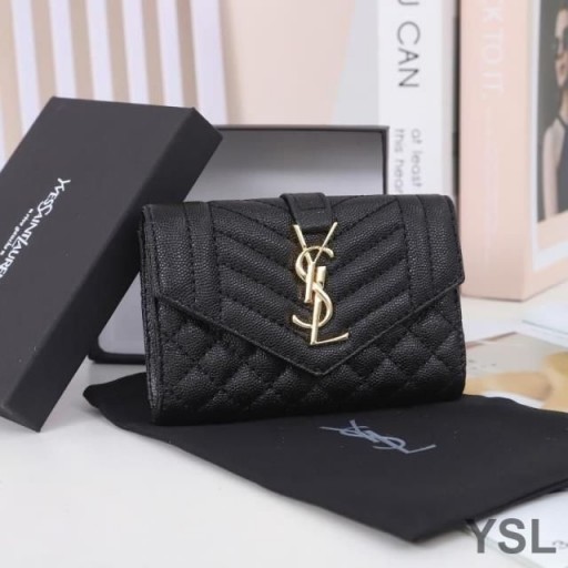 Mały portfel-koperta z zaworem od Yves Saint Laurent Z Разнозернистой skóry Matelasse Czarny/Złoty kolor