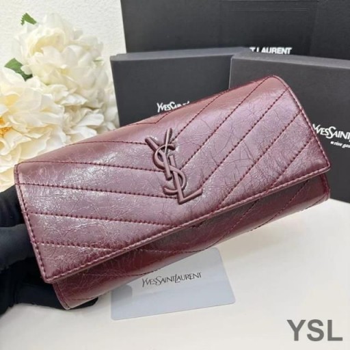 Yves Saint Laurent Mare Cassandra Portofel Bifold În Încrețite Matelasse Piele Visiniu