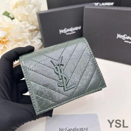 Yves Saint Laurent Mici Cassandra Portofel Bifold În Încrețite Matelasse Din Piele Verde