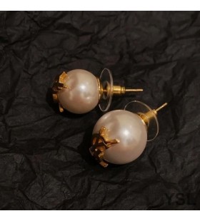 Yves Saint Laurent Cassandre Pearl Cercei Din Metal De Aur
