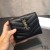 Yves Saint Laurent Malé Obálky Trifold Peňaženky V Zrnitá Matelasse Kožené Black/Gold