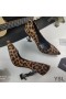 Yves Saint Laurent Opyum 펌프에서 레오파드 스웨이드 블랙 힐 Brown