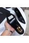 Yves Saint Laurent Opyum 펌프에서 부드러운 가죽으로 금 힐 블랙