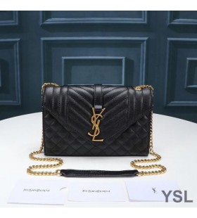 Mala torba-koverti na lancu Yves Saint Laurent iz Разнозернистой kože Matelasse Crno/zlatne boje