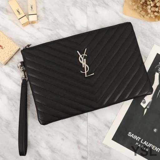 Yves Saint Laurent Monogram Kopplingen I Matelasse Läder Svart/Silver