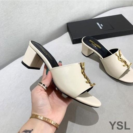 Yves Saint Laurent Monogram Krängt Bilder I Kalv Läder Vit