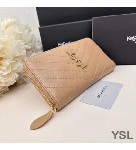 Yves Saint Laurent Stora Cassandra Zip Runt Plånbok I Plisserat Matelasse Läder Aprikos