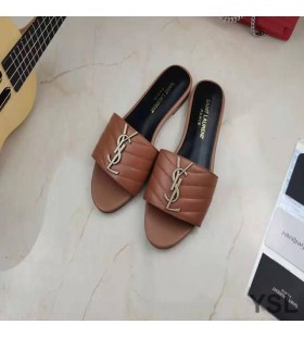 Yves Saint Laurent Monogram Bilder I Matelasse Läder Brun