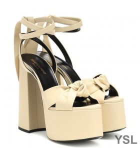 Yves Saint Laurent Paige Plattform Sandaler I Smidigt Läder Aprikos