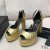 Yves Saint Laurent Jodie Plattform Sandaler I Quiltad Läder Guld