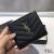 Yves Saint Laurent Monogram Zippade Bifold Kortet Gäller I Finkornig Matelasse Läder Svart/Guld