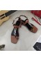 Yves Saint Laurent Cassandra Sandalias Planas con punto de Apoyo Lazo En Cuero Liso Marrón