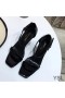 Yves Saint Laurent Opyum Sandalias En charol Negro con Tacón Negro