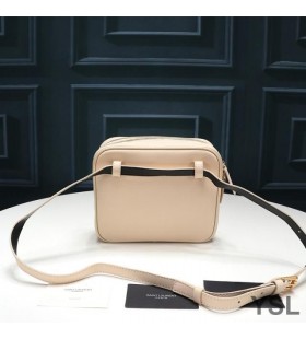 Yves Saint Laurent Vicky De La Correa De La Bolsa En Matelasse De Cuero Albaricoque/Oro