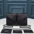 Yves Saint Laurent Monograma De La Cadena De Cartera En La Mezcla De Grano Matelasse De Cuero Negro