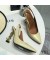 إيف سان لوران Opyum مضخات Slingback في براءات الاختراع والجلود مع الذهب كعب بيج