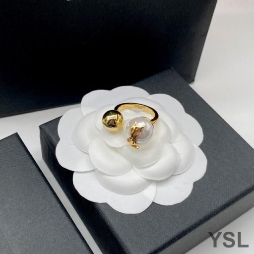 Yves Saint Laurent Cassandre Pearl A Míč Prsten Kovový Gold/White