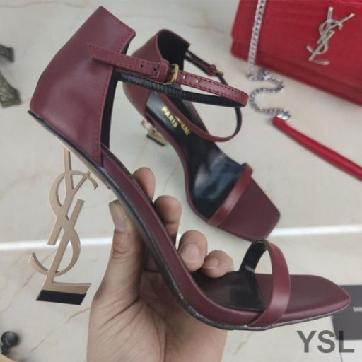 Yves Saint Laurent Opyum Sandály V Hladké Kůže se Zlatým Podpatkem Vínová