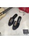 Yves Saint Laurent Monogram Snímky V Telecí Kůže Černé