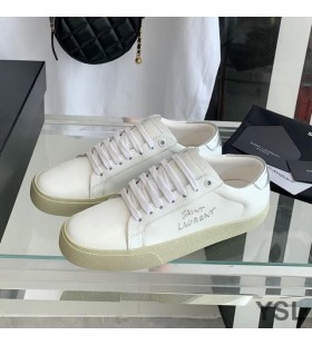 Yves Saint Laurent Soud Klasické Tenisky V Vyšívané Kůže se Stříbrným Logem Bílá/Stříbrná