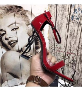 Yves Saint Laurent Opyum Sandály V Lakované Kůže s Černou Patou Červená