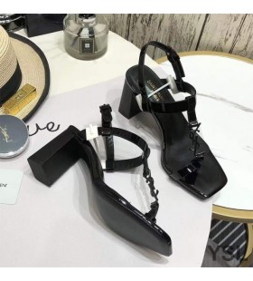 Yves Saint Laurent Cassandra Hæle Sandaler med Toehold Loop I Patent Læder Sort