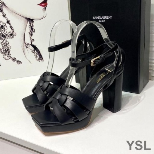 Yves Saint Laurent Tribute Platform Sandalen In Glad Leder Zwart