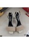 Yves Saint Laurent Oranje Sandalen In Glad Leer en Mink Bont Beige