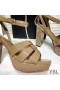 Yves Saint Laurent Tribute Platform Sandaal In Lakleer Khaki