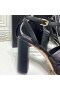 Yves Saint Laurent Tribute Platform Sandalen In Glad Leder Zwart