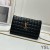 Yves Saint Laurent Cassandre Keten Portemonnee In Lamsvel Zwart/Goud