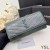 Yves Saint Laurent Grote Cassandra Bifold Portemonnee In Geplisseerd Matelasse Leer Groen