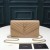 Yves Saint Laurent Monogram Ketting Portefeuille Gestructureerde Matelasse Leer Apricot/Gold